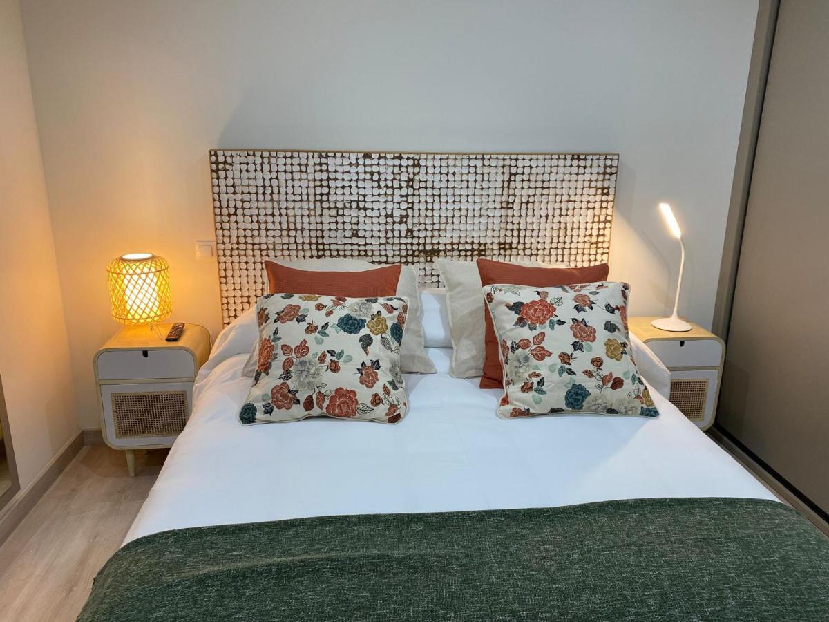 Puntos Cardinales Apartment Corrales De Buelna Екстериор снимка