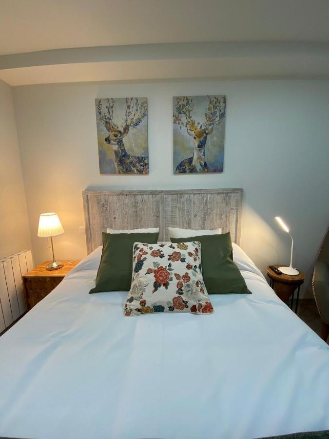 Puntos Cardinales Apartment Corrales De Buelna Екстериор снимка